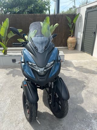 Yamaha Tricity 300 - Azul