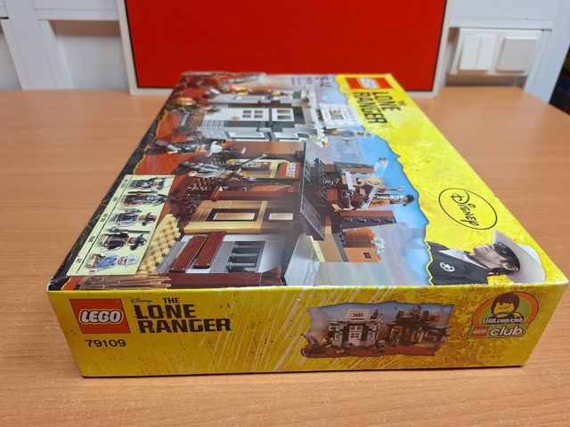 LEGO 79109 COLBY CITY SHOWDOWN (2013)