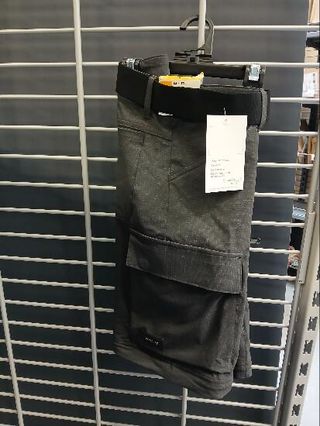 Pantalon desmontable montaña y trekking Hombre Forclaz