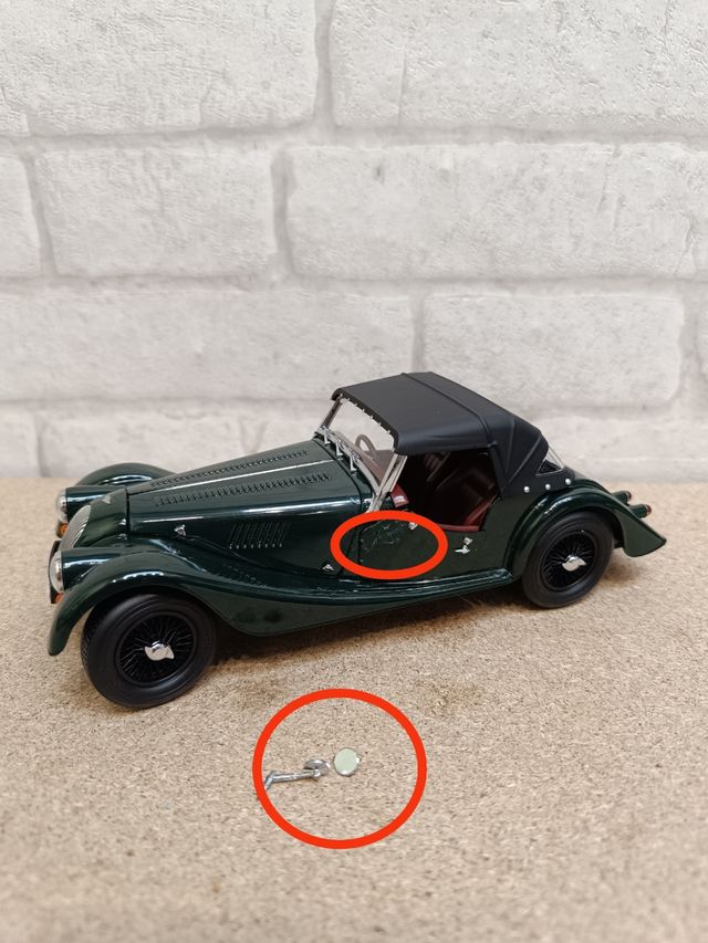 Morgan Plus 4/4 Sport 1/18 Kyosho LEER BiEN