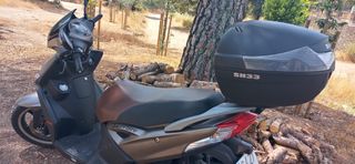 Kymco Agility 125cc - Scooter