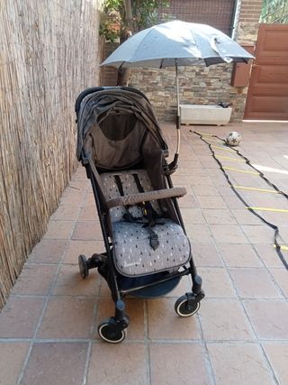 Silla paseo Kikkaboo - Plegable Gris