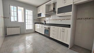 Piso 4 hab. en Los Barros - 120m2