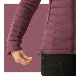 Plumífero de montaña y trekking con capucha Mujer Forclaz