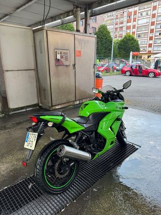 Kawasaki Ninja 250r 