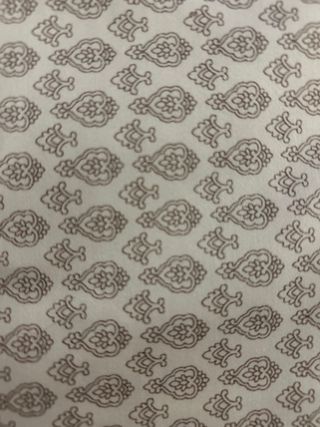 Tela algodón estampada blanca y marrón