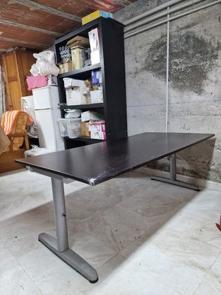 Mesa escritorio despacho IKEA negra rectangular