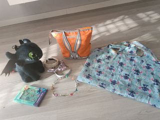 Lote Niña: Toothless + Accesorios