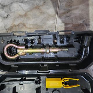 Kit herramientas  para coche