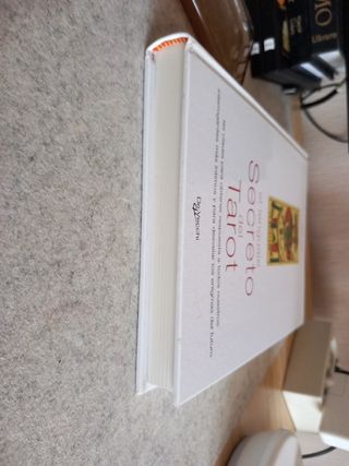 El Lenguaje Secreto del Tarot (Spanish Edition)