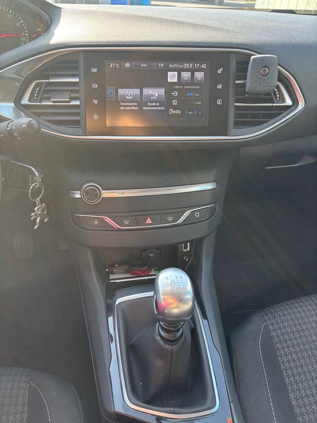 Peugeot 308 sw 1.2 Puretech 130cv Style