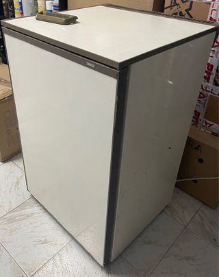 Mini nevera Zanussi