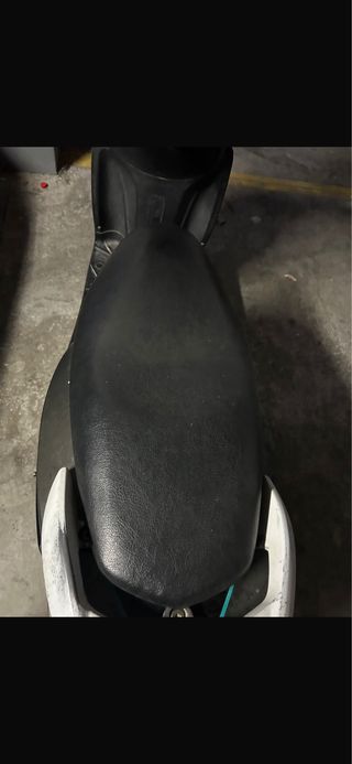 Sym Jet 4 49cc - Scooter