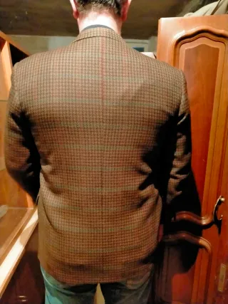 Americana cuadros marrón-verde. Talla 54