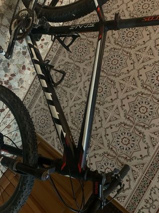 Bicicleta Scott Scale 29