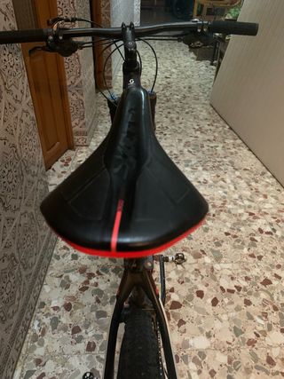 Bicicleta Scott Scale 29