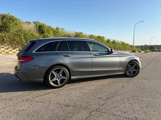 Mercedes-Benz Clase C *libro de mantenimiento*