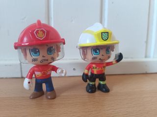 2 Muñecos Bomberos Ponypon