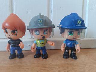 3 Muñecos Ponypon Policía