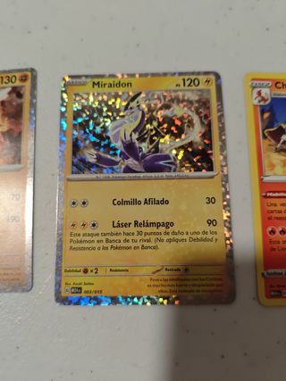 7 cartas Pokémon - Koraidon, Charizard, Pikachu
