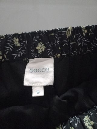 Minifalda negra floral