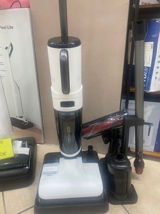 Roborock Dyad Pro COMBO HAC1A-02 en 1 Aspirador sin Cable,Seco y Húmedo REACONDICIONADO, señales de uso