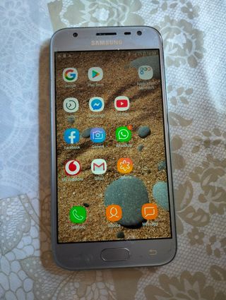 Samsung Galaxy J3 - Smartphone