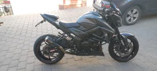 Suzuki GSX-S750