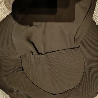 Blusa negra plisada Massimo Dutti