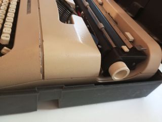 Olivetti Lettera 35 - Máquina de escribir