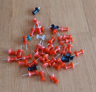 TABLERO DE CORCHO Y MADERA