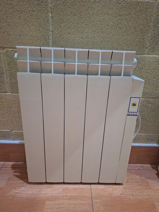 3 Radiadores Acesol eléctricos. Calor azul