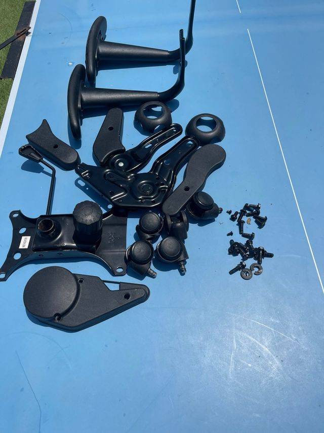 Recambios silla Newskill: Mecanismo reclinación