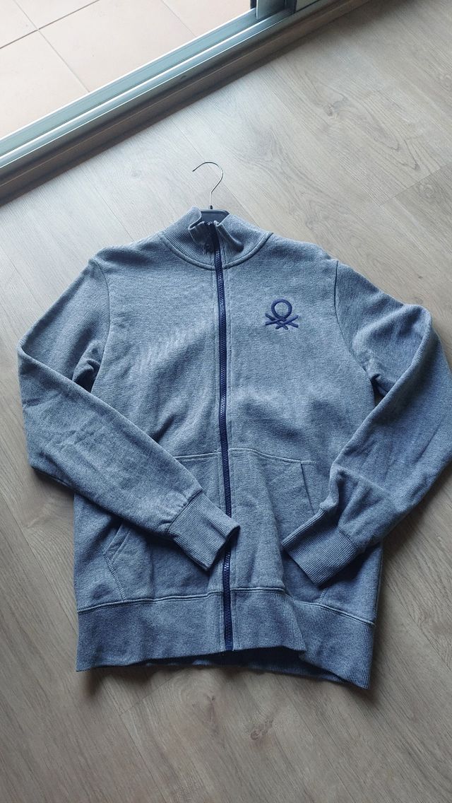 Sudadera Benetton niño gris talla 3xl