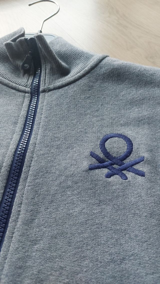 Sudadera Benetton niño gris talla 3xl