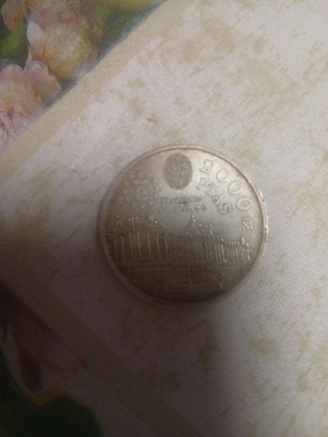 Moneda 2000 pesetas Carlos I Rey España