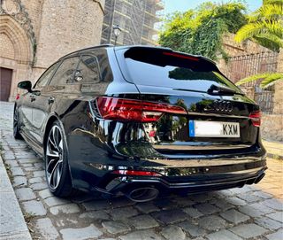 Audi RS4 - IVA Deducible
