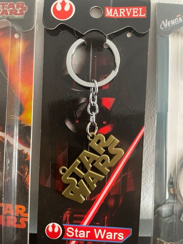 Llaveros Avengers y Star Wars