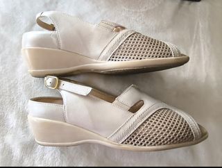 Sandalias beige mujer t38