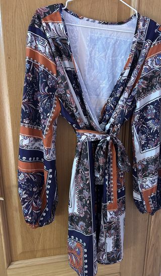 ROPA SEMINUEVA, TALLA XL +