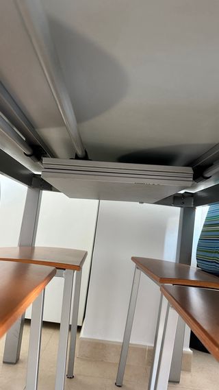 Mesa extensible y 4 sillas