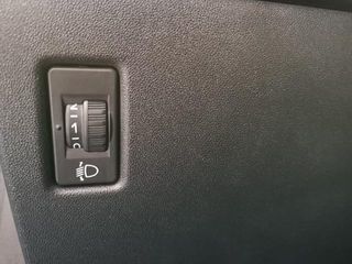 Peugeot 2008 PureTech 82 Style 60 kW (82 CV)