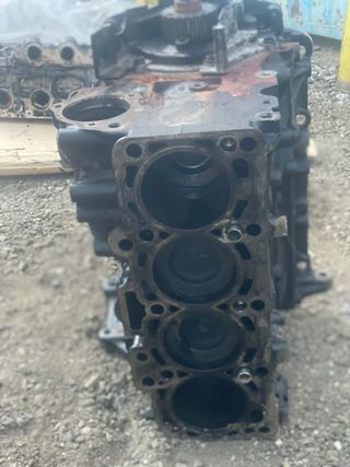 Bloque motor VW T5 2.0 TDI Transporter cfc
