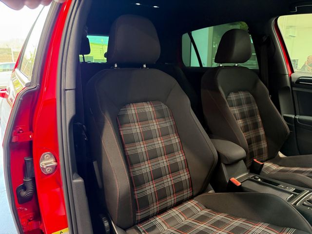 VOLKSWAGEN Golf 2.0 TSI 220cv GTI BMT