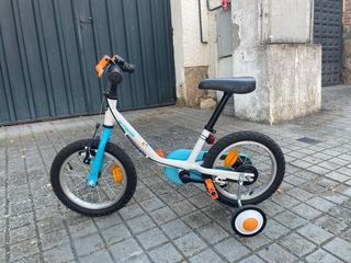 Bicicleta niña 16" con ruedines