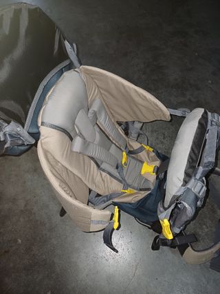 Mochila portabebés Deuter Kid Comfort Lite