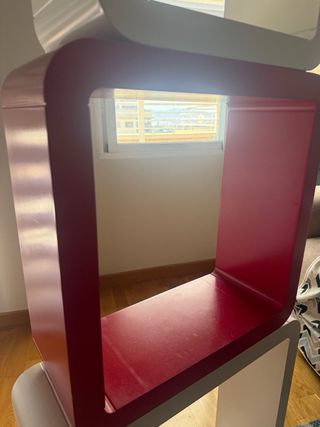 3 Estanterías nido rojas y blancas