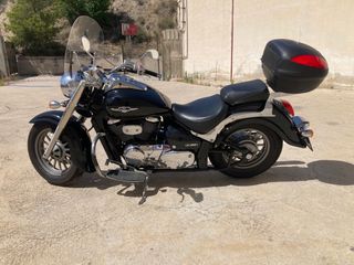 Suzuki Intruder 800cc