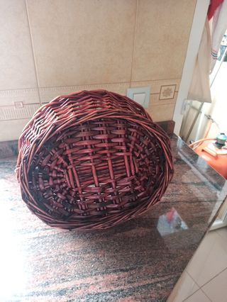 Cesta mimbre marrón