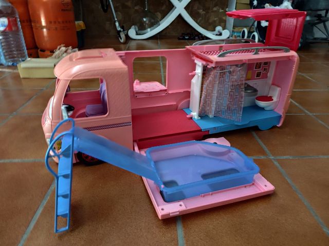 Autocaravana Barbie